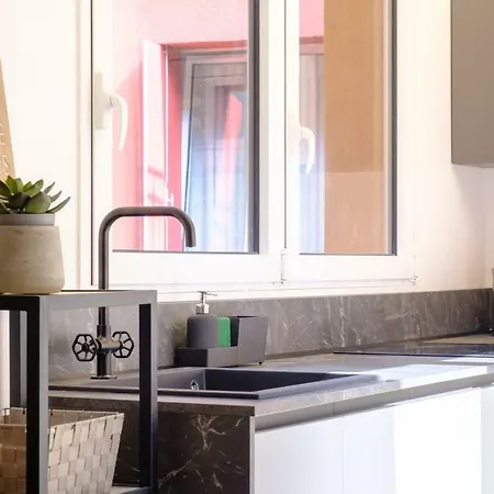 House Tubertini * Μπολόνια